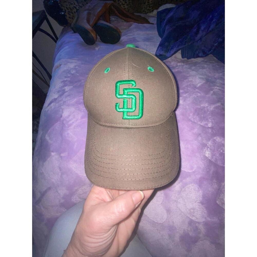 Kids San Diego Padres hat, Girls